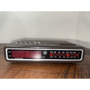 Genshuo Black and Silver Wall Clock